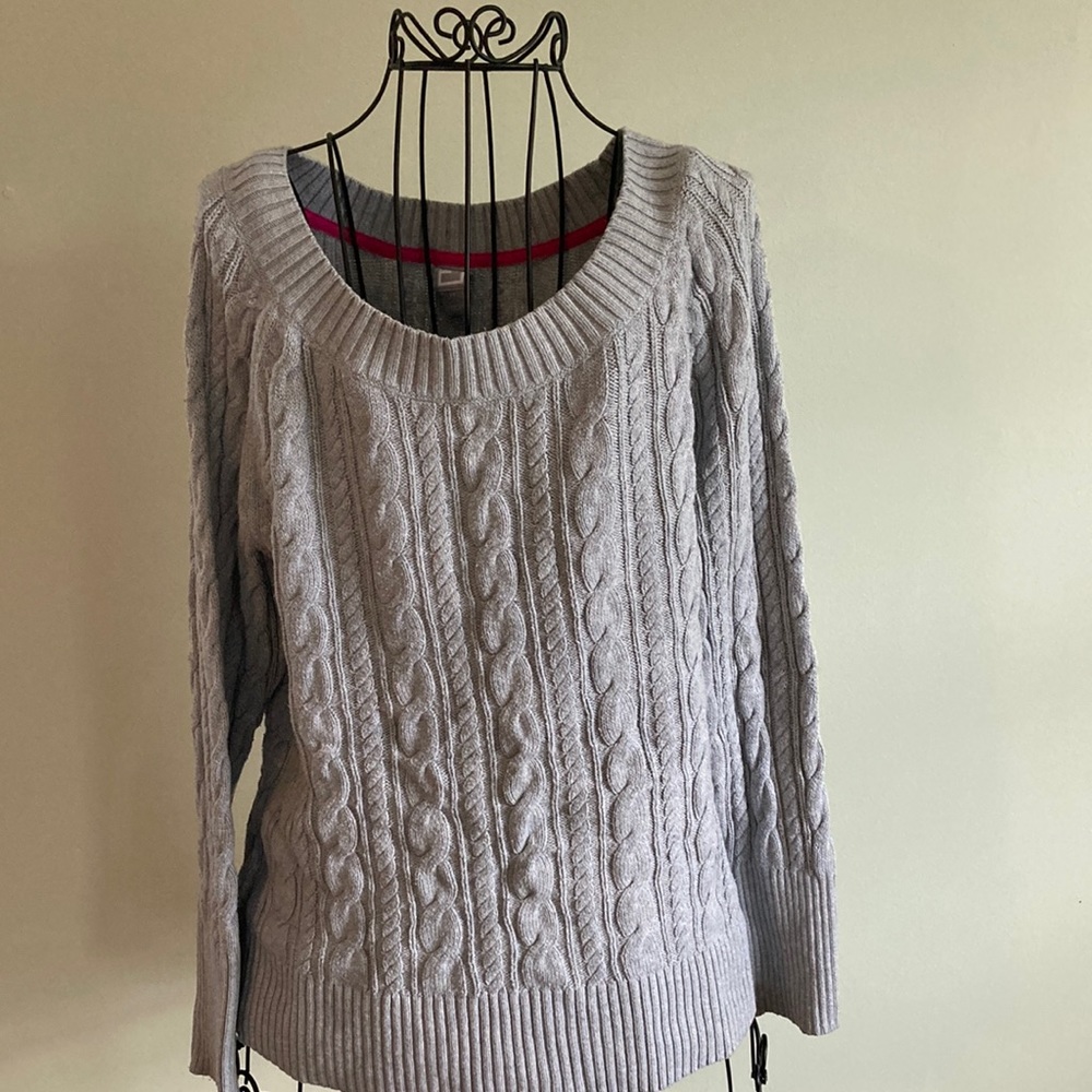 Light gray sweater